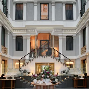 Hotell H10 Urquinaona Plaza (adults Only) ****