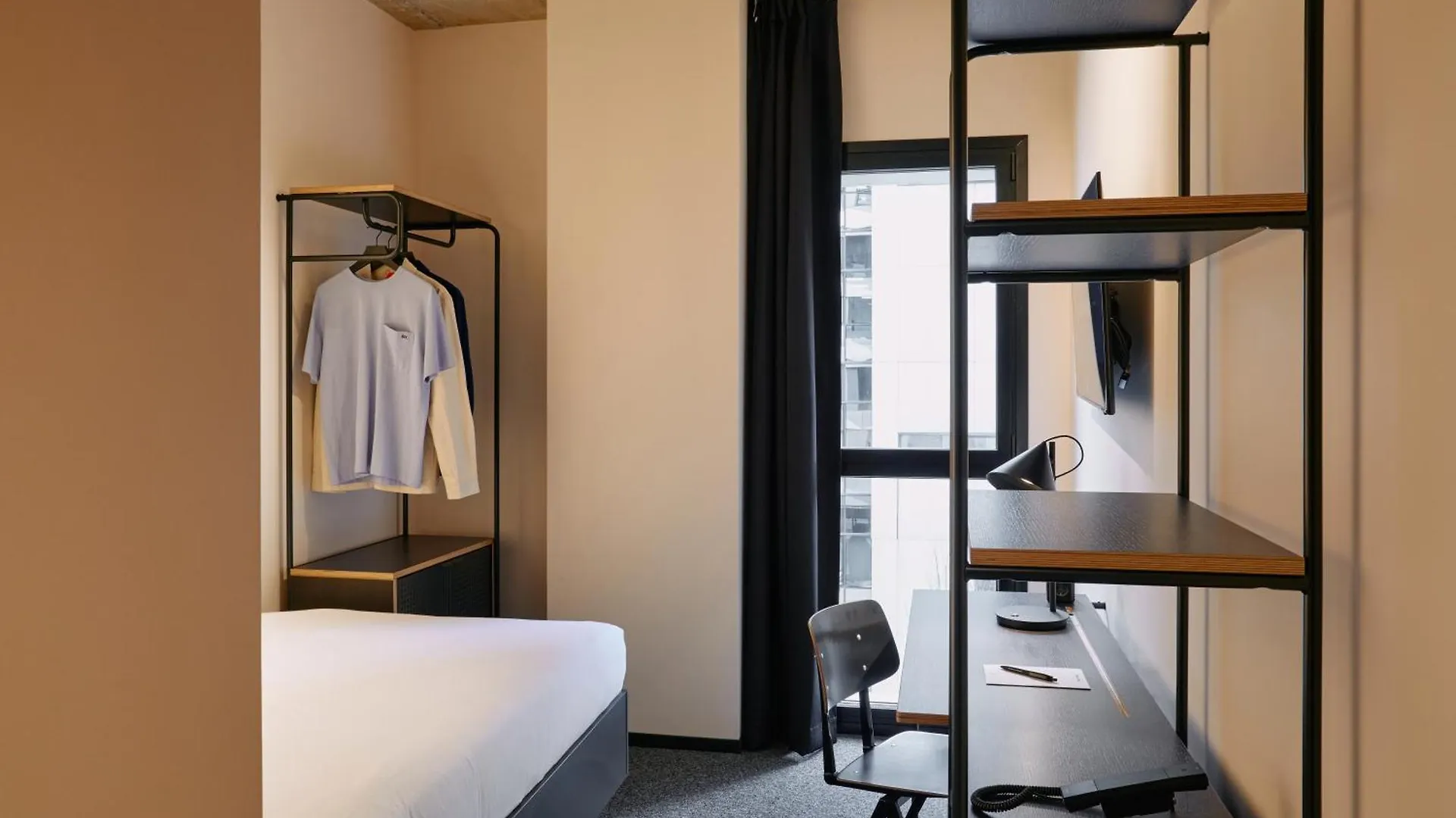 Hotel The Social Hub San Sebastián 3*,  Spagna